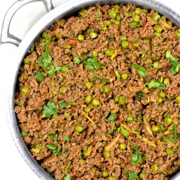 牛肉Kheema(印度牛肉和豌豆)